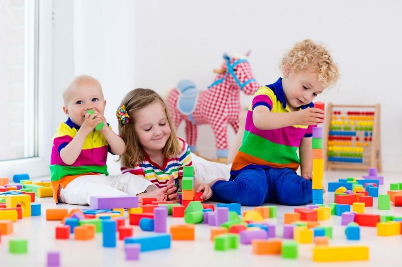 بازی مناسب کودک اوتیسم برای تقویت مهارت حرکتی و زبانی و مهارت اجتمایی